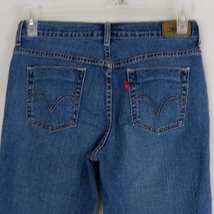 Levis 515 Distressed Cuffed Capris Size 6